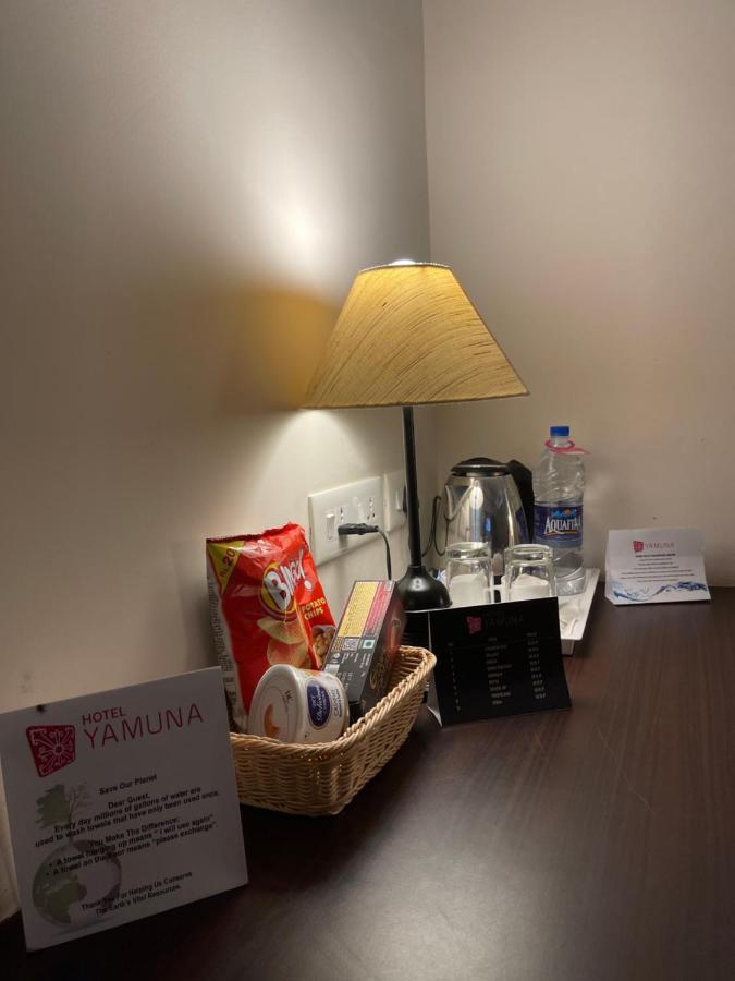 Hotel Yamuna Adur Extérieur photo