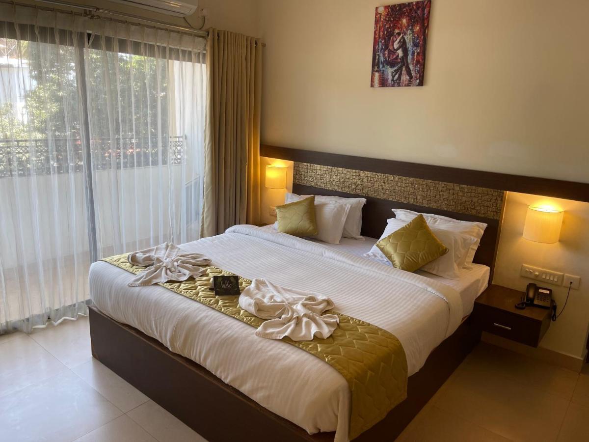 Hotel Yamuna Adur Extérieur photo